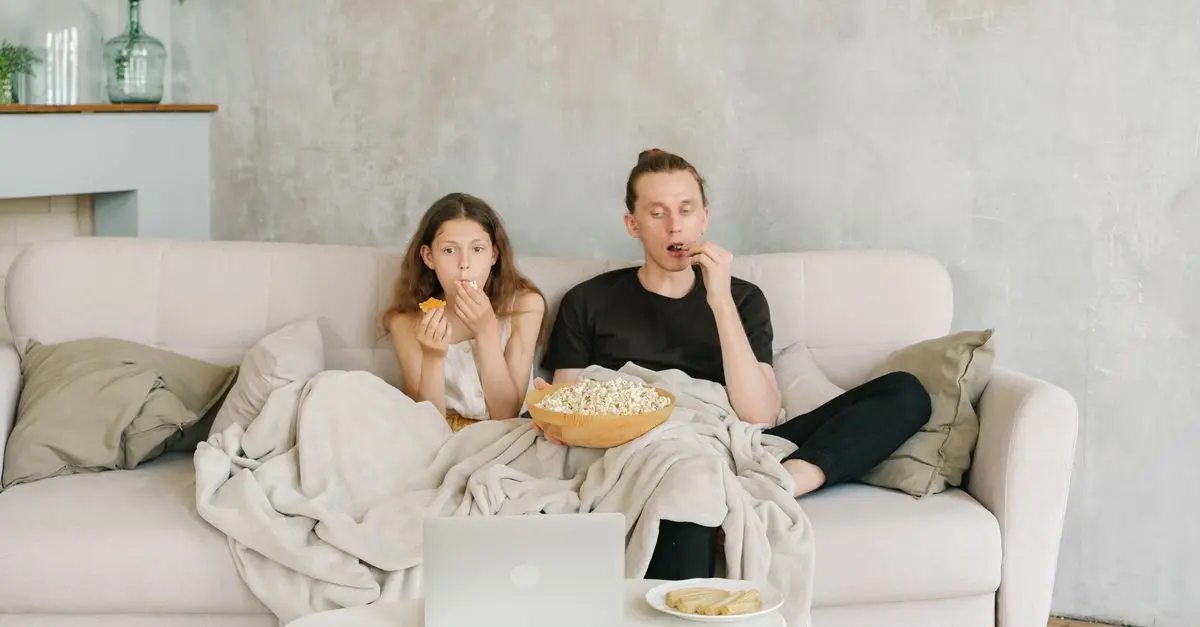 Les clés pour analyser une critique de film efficacement